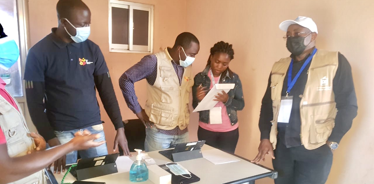 Presidente da CPE da Huila supervisiona o Registo Eleitoral no município de Chipindo