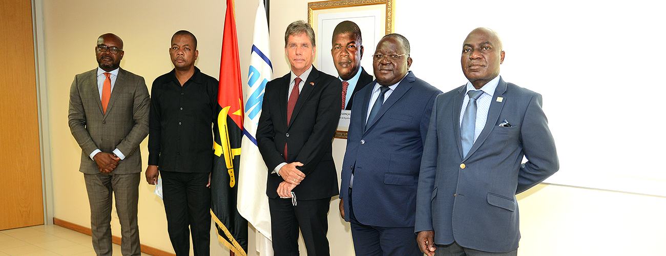 Embaixador da Noruega inteira-se sobre o estado de preparação das Eleições Gerais em Angola